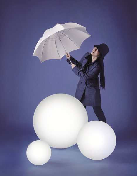 SLIDE lampadaire à LED RGB GLOBO IN