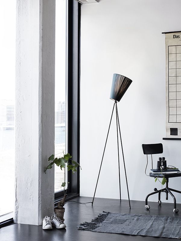 NORTHERN LIGHTING lampadaire OSLO WOOD