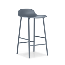 NORMANN COPENHAGEN tabouret FORM BARSTOOL H 65 cm avec piètement en acier verni