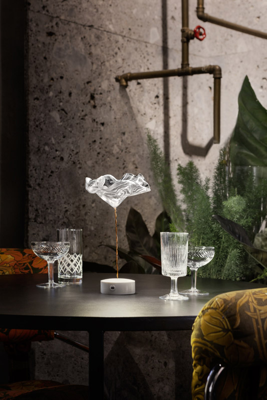 SLAMP lampe de table LAFLEUR BATTERY