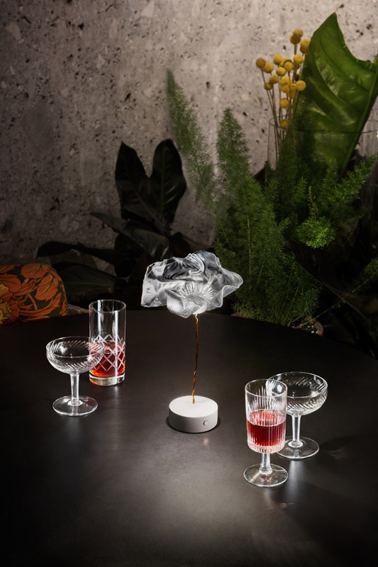 SLAMP lampe de table LAFLEUR BATTERY