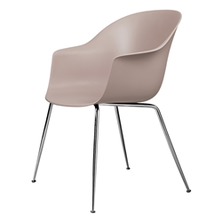 GUBI chaise avec accoudoirs BAT DINING CHAIR avec la base chrome