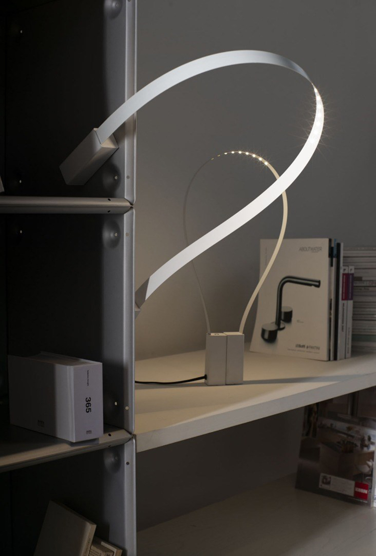 MARTINELLI LUCE lampe de table FLUIDA