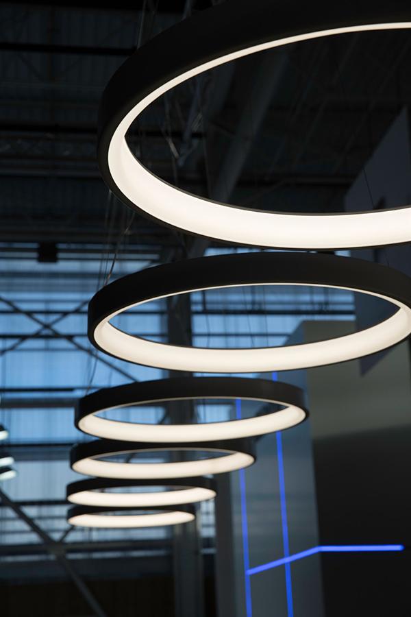 MARTINELLI LUCE lampe à suspension LUNAOP Ø 120 cm NOIR 2700K dimmable