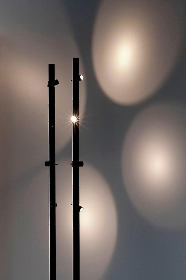 MARTINELLI LUCE lampadaire COLIBRI' Colibrì avec la lumière réglable