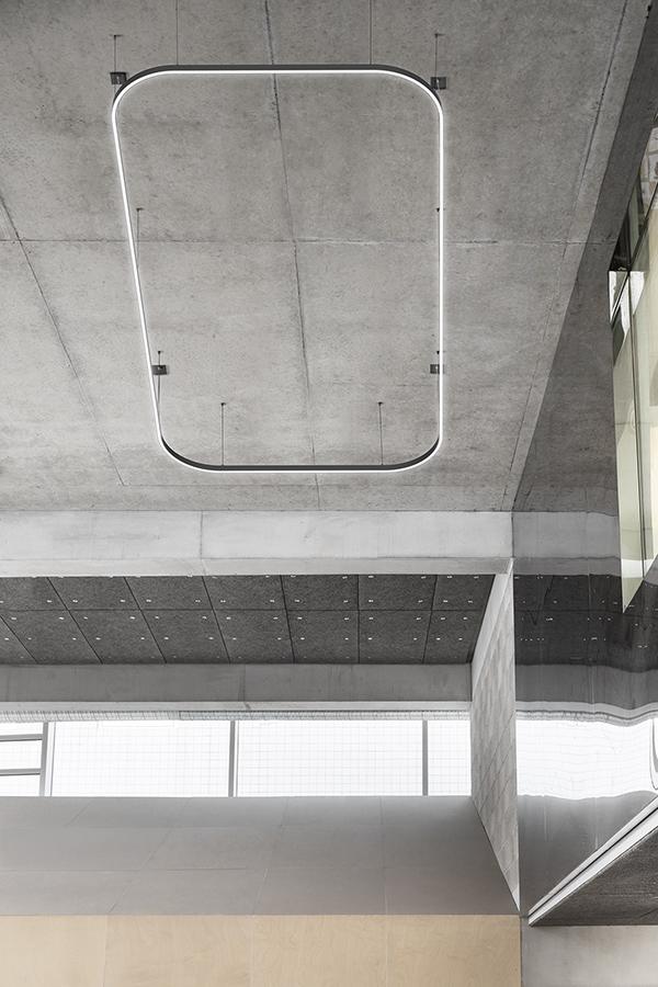 NEMO STUDIO lampe à suspension ZIRKOL SQUARE 4x2 m UP-DOWNLIGHT