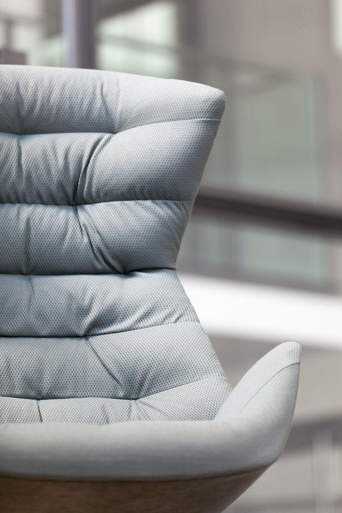 THONET fauteuil pivotante 808