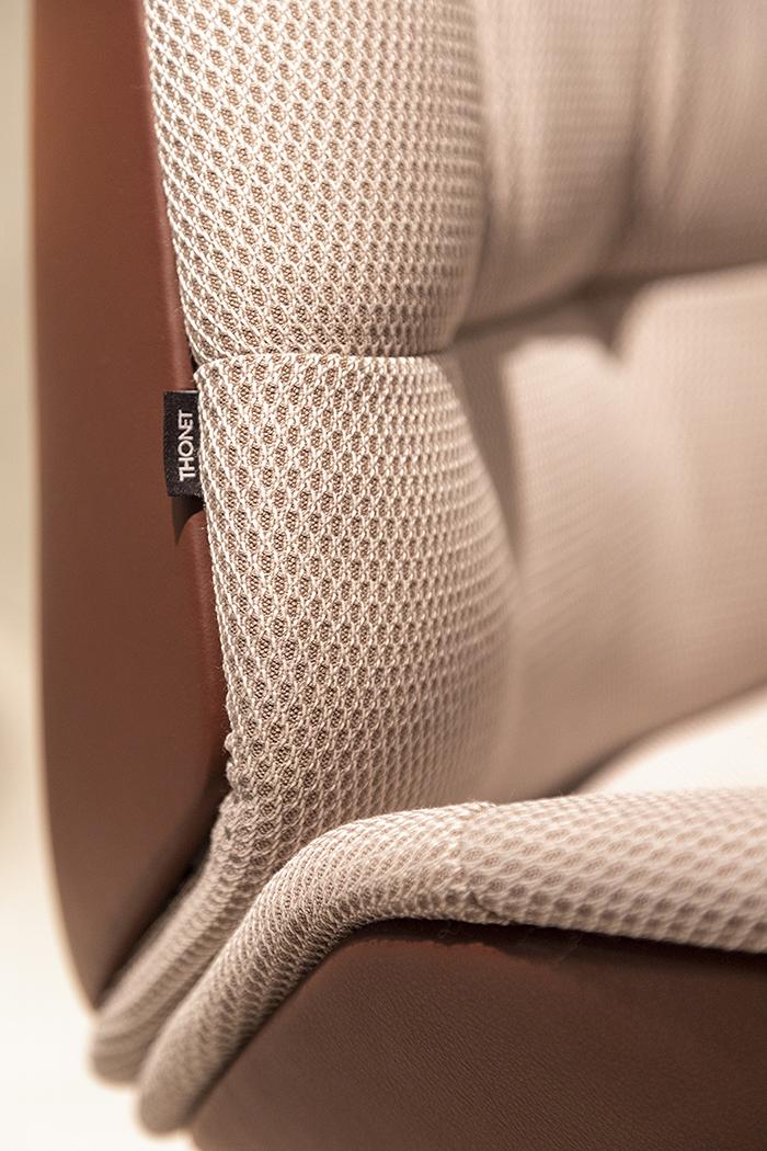 THONET fauteuil pivotante 808