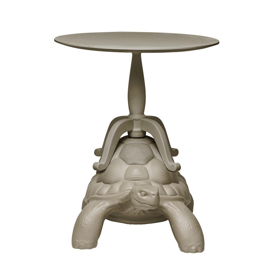 QEEBOO table basse TURTLE CARRY COFFEE TABLE