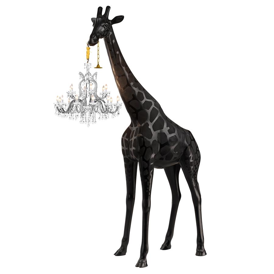 QEEBOO lampadaire GIRAFFE IN LOVE INDOOR H 400 cm