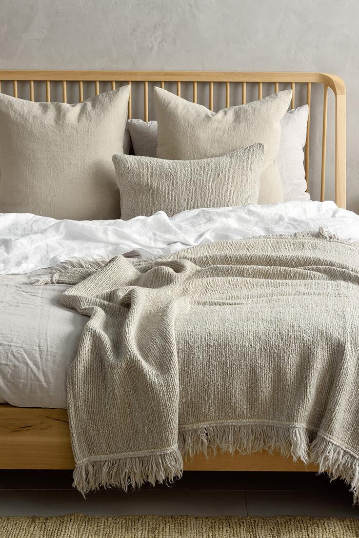 ETHNICRAFT lit SPINDLE pour matelas de 180x200 cm