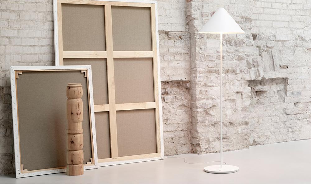 LOUIS POULSEN lampadaire KEGLEN