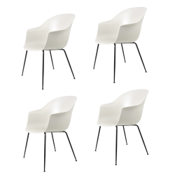 GUBI set de 4 chaises avec accoudoirs BAT DINING CHAIR base noire