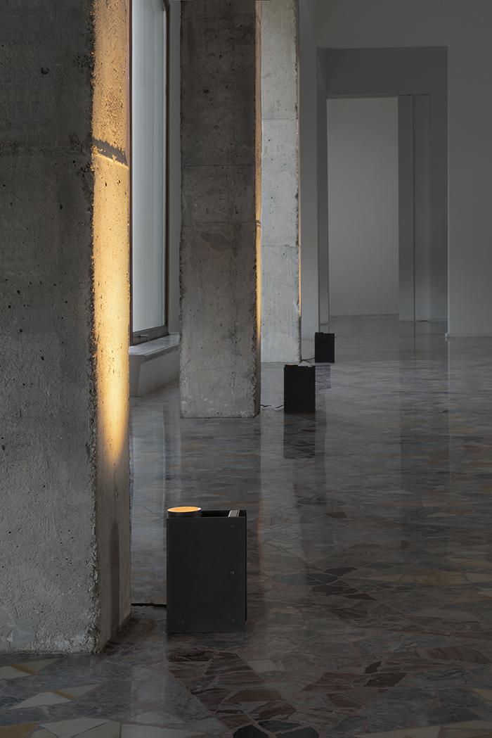 NEMO STUDIO lampadaire PLINT