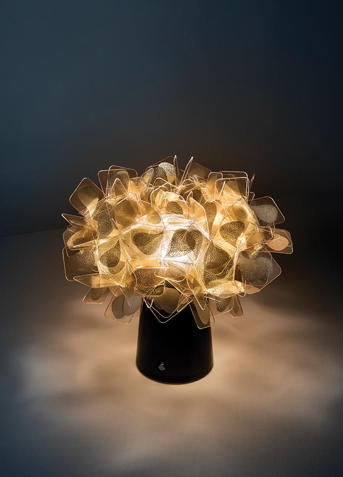 SLAMP lampe de table CLIZIA BATTERY POWERED MAMA NON MAMA GOLD