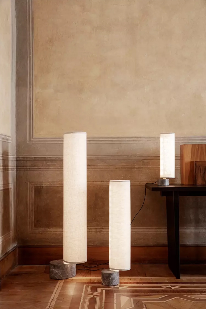 GUBI lampe de table UNBOUND