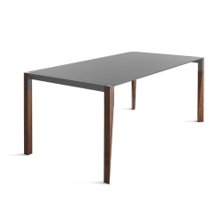 HORM table rectangulaire TANGO avec plateau en Fenix acier Hamilton