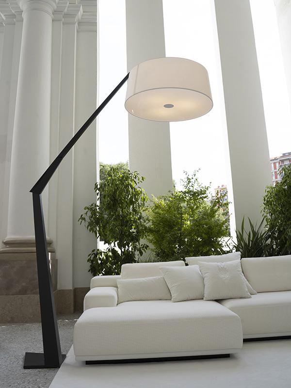 LUMEN CENTER lampadaire GRUS