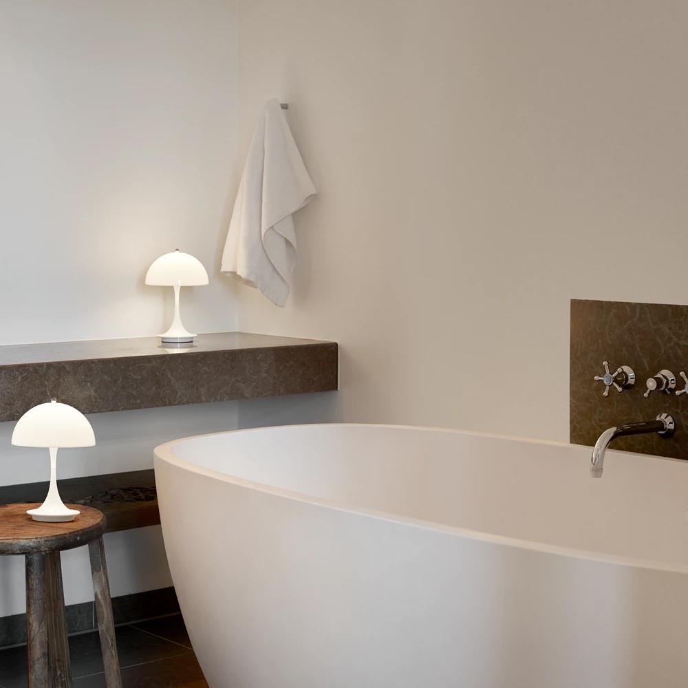 LOUIS POULSEN lampe de table PANTHELLA 160 PORTABLE V3