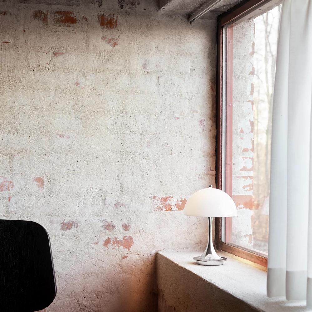 LOUIS POULSEN lampe de table PANTHELLA 160 PORTABLE V3