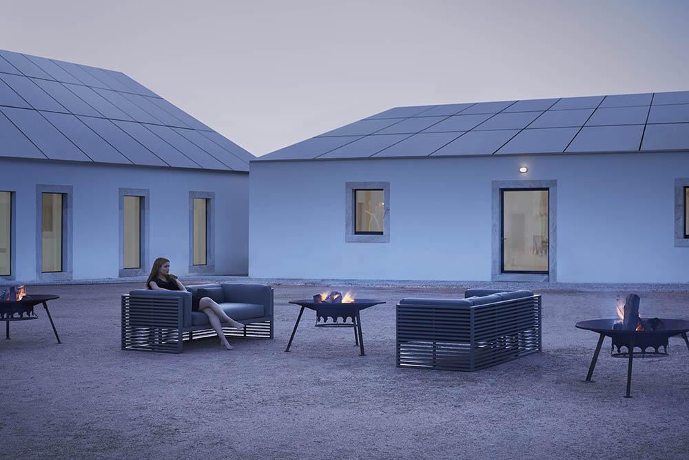 GANDIA BLASCO canapé à 3 places avec dossier haut pour l'extérieur DNA