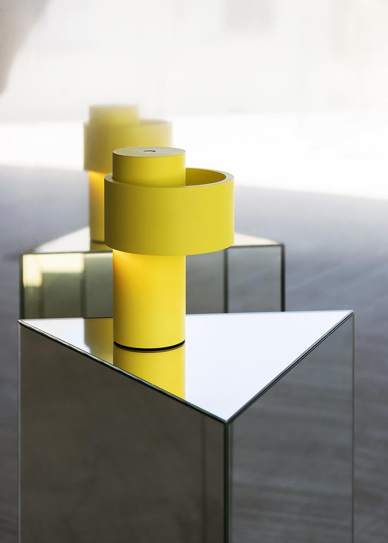 TOOY lampe de table portative NASTRO 563.34