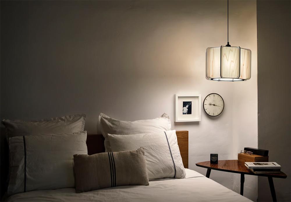 LZF LUZIFER lampe à suspension KACTOS finitions noire