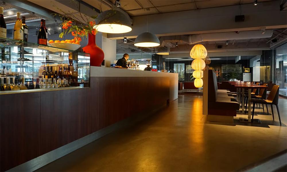 LZF LUZIFER lampe murale applique TOTEM Medium LED 2700K