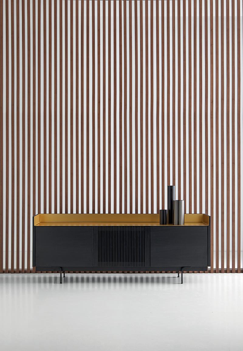 PUNT MOBLES buffet meuble STOCKHOLM avec 3 portes STH303 avec la base H 29 cm