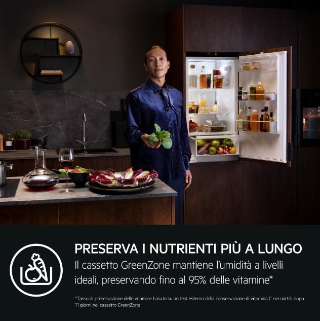 AEG réfrigérateur combiné intégré NSC7P751DS Maxispace Total No Frost Serie 7000 Classe D