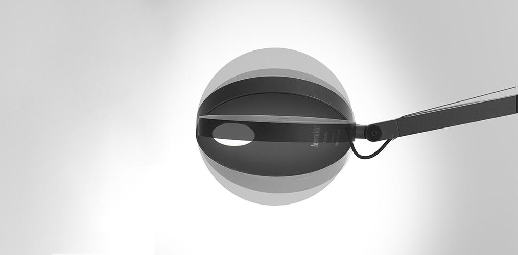 ARTEMIDE lampe de table DEMETRA