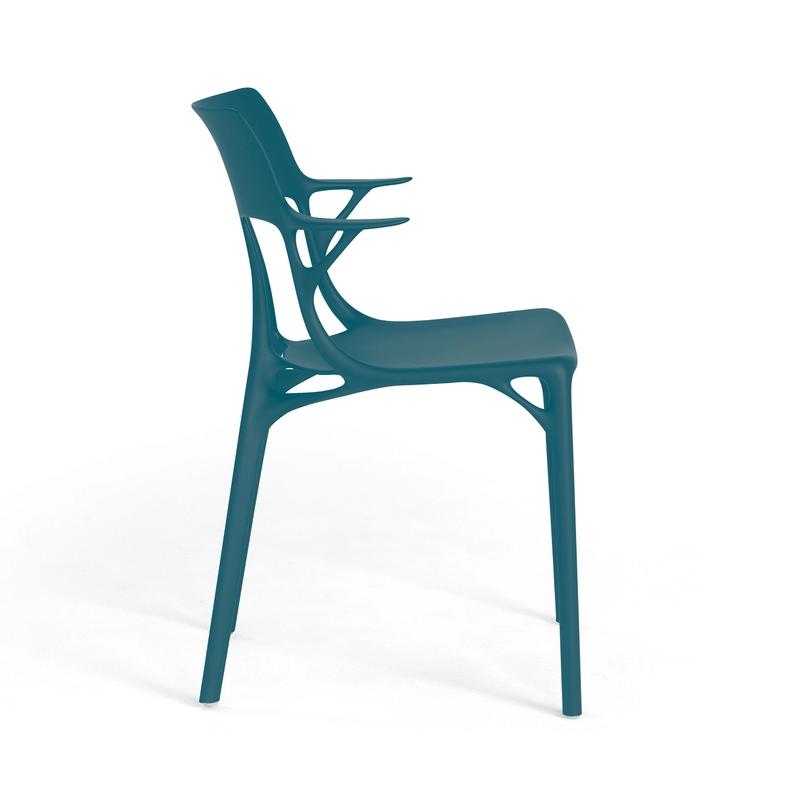 KARTELL set de 2 chaises avec accoudoirs AI - THE FIRST CHAIR CREATED BY A.I.