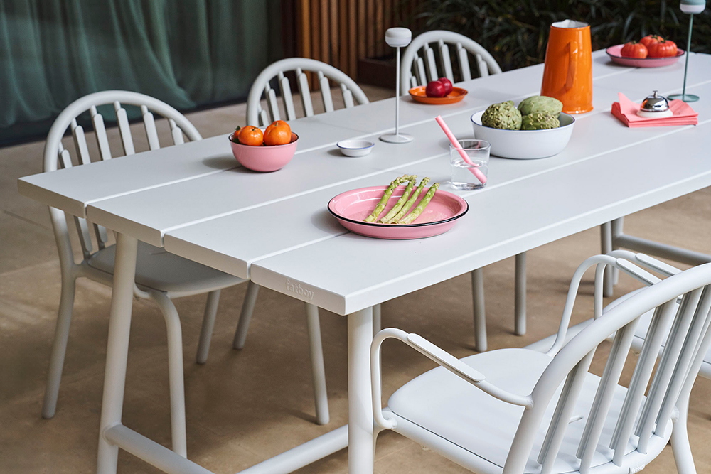 FATBOY table pour l'extérieur FRED'S TABLE