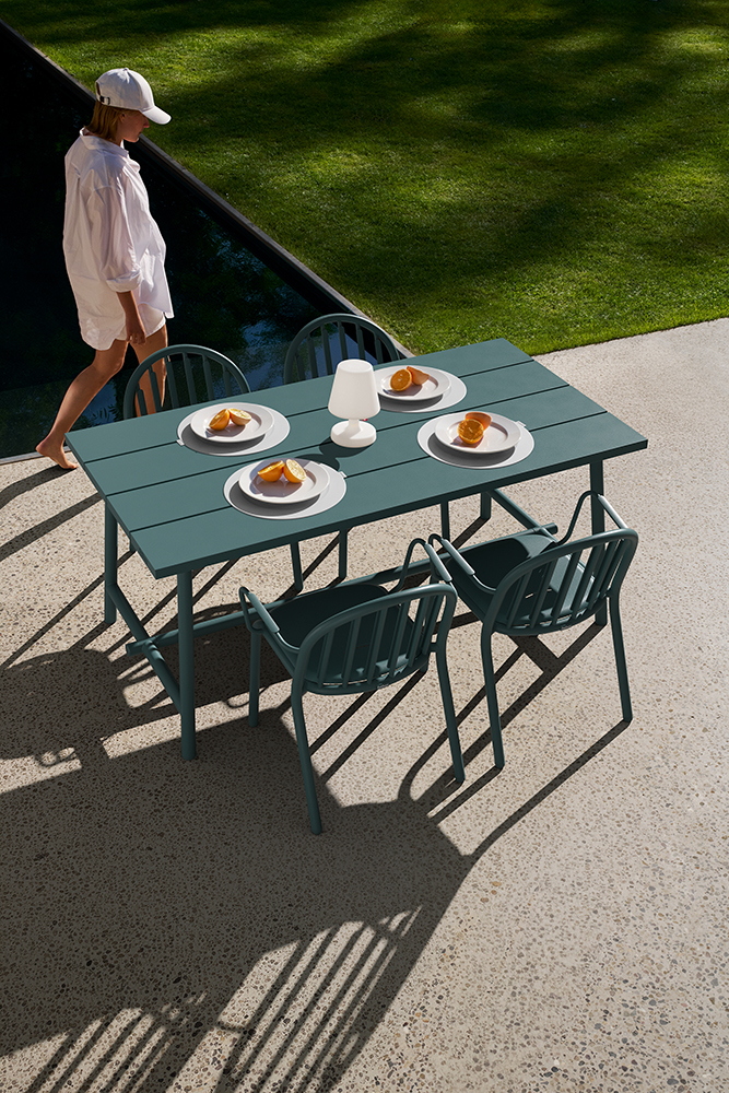 FATBOY table pour l'extérieur FRED'S MEDIUM TABLE