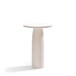 QEEBOO table haute pour l'intérieur et l'extérieur TOTO avec plateau en HPL Ø 70 cm