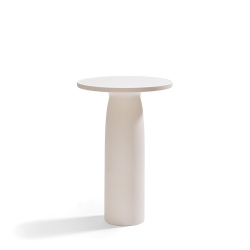 QEEBOO table haute pour l'intérieur et l'extérieur TOTO avec plateau en verre Ø 70 cm