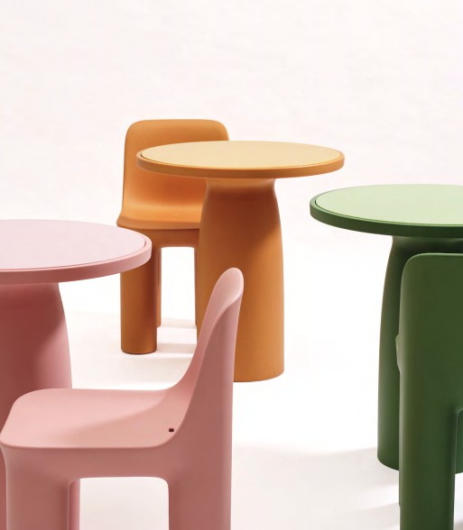 QEEBOO table pour l'intérieur et l'extérieur TOTO avec plateau en Durat Ø 70 cm
