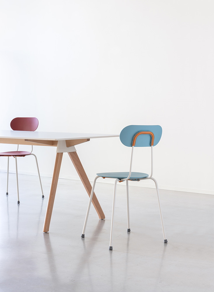 MAGIS set de 4 chaises MARIOLINA