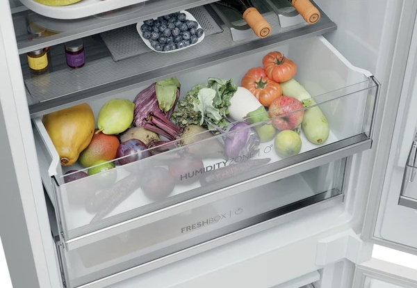 HAIER réfrigérateur combiné encastrable HBQW5719E No Frost Classe E