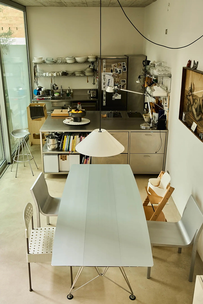BD BARCELONA DESIGN table TABLE B STAINLESS STEEL LEGS