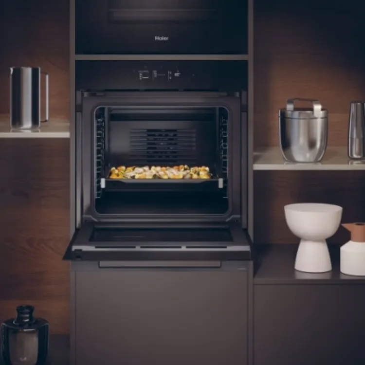 HAIER four électrique H6 ID46G3HTB hydrolytique 78 litres Noir Classe A++
