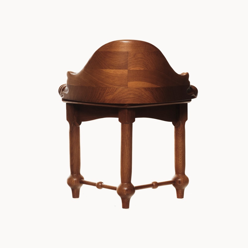BD BARCELONA DESIGN tabouret CALVET de GAUDÍ