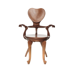 BD BARCELONA DESIGN fauteuil CALVET de GAUDÍ
