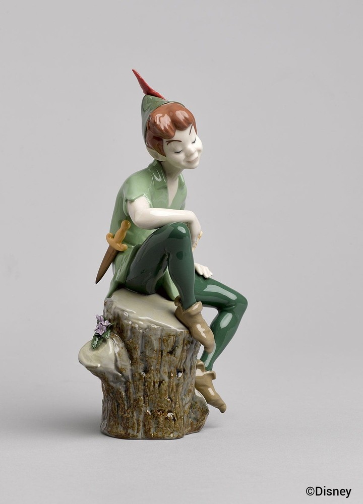 LLADRÓ objet décoratif PETER PAN Disney Collection