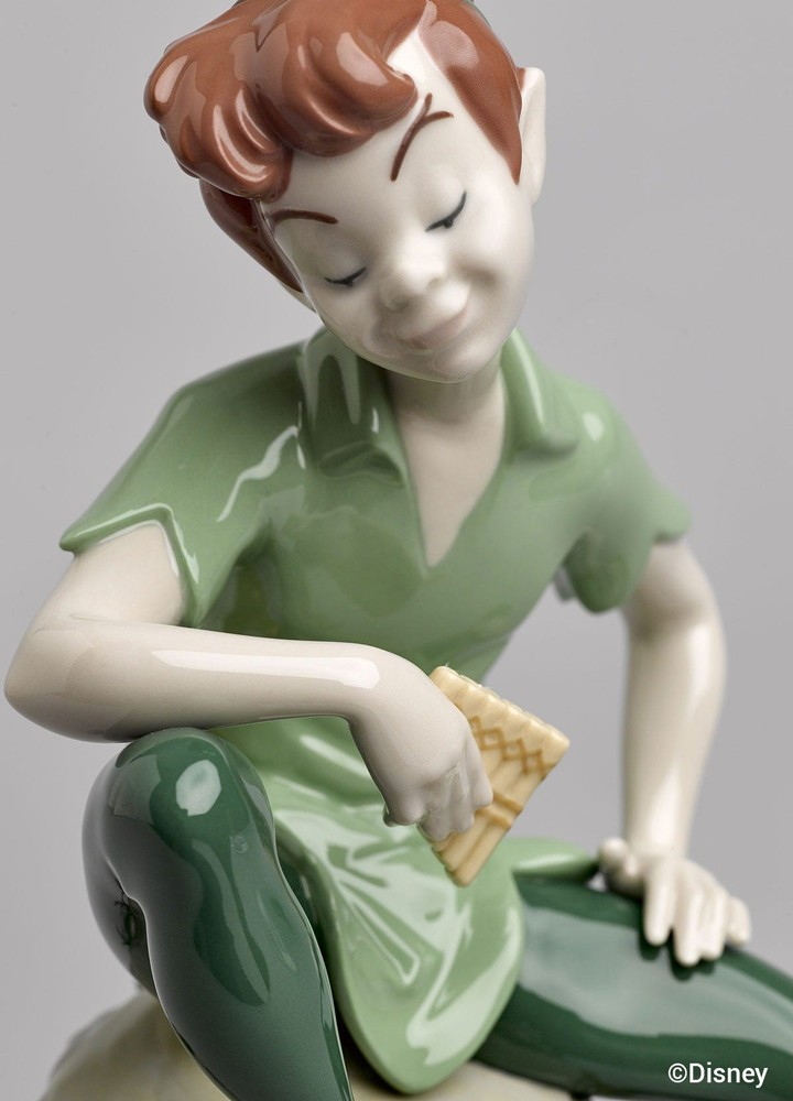 LLADRÓ objet décoratif PETER PAN Disney Collection