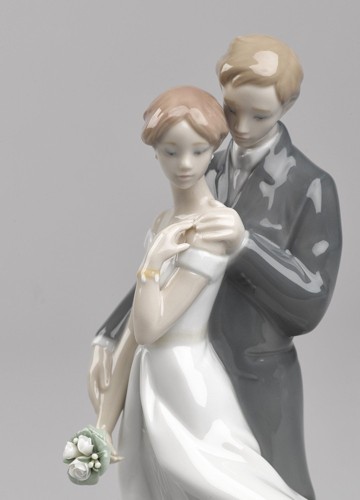 LLADRÓ objet décoratif AMOUR ÉTERNEL