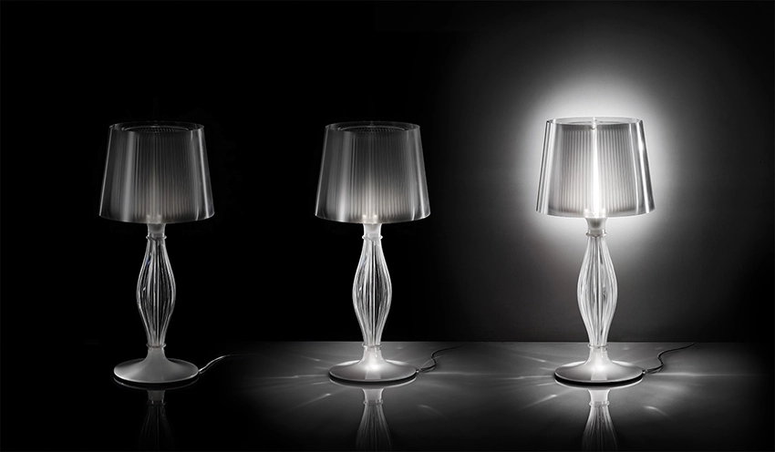 SLAMP lampe de table LIZA