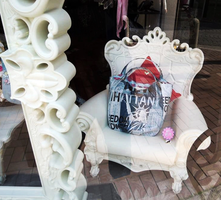 SLIDE fauteuil LITTLE QUEEN OF LOVE