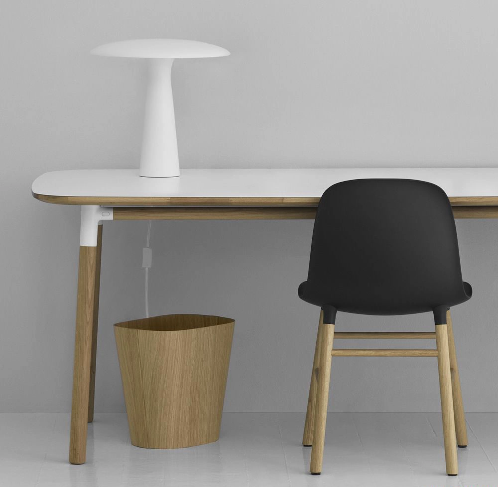 NORMANN COPENHAGEN lampe de table SHELTER