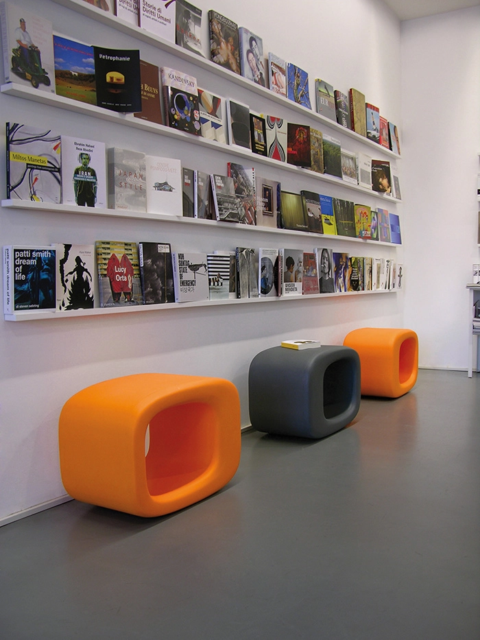 SLIDE tabouret LAZY BONES